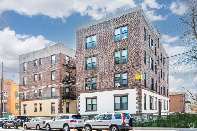 Building Photo - 160-04 Sanford Ave