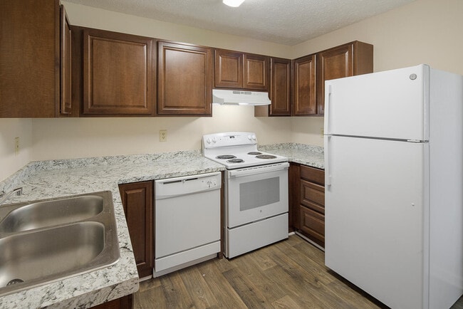 Cedar Chase Apartments