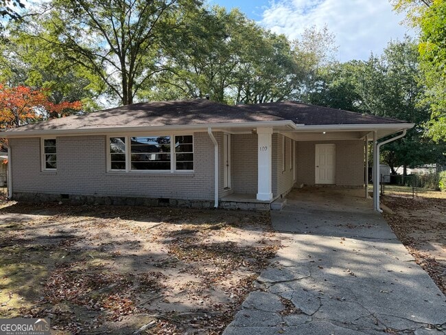 Building Photo - 109 Scarlett Dr