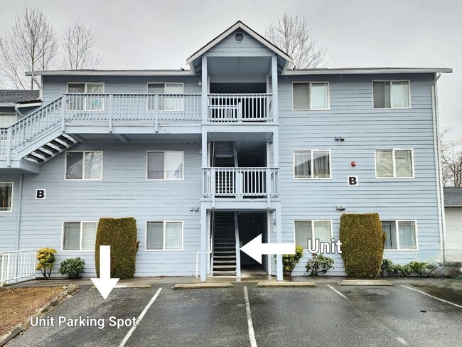 Photo - 2 Bed/ 2 Bath Condo Everett Near Boeing and Paine Airport