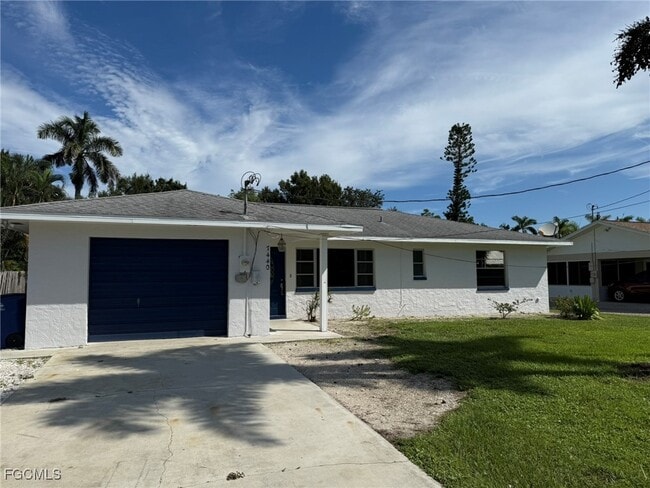 Building Photo - 7440 Tropical Ln Rental