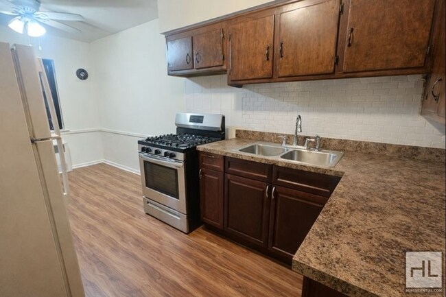 Photo - 24 STREET Unidad 3