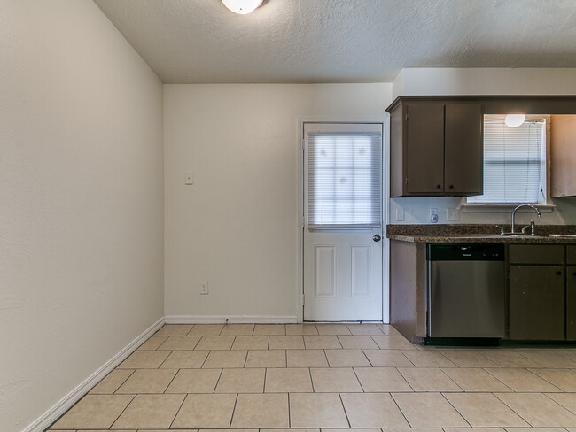 Photo - 1708 Classen Blvd