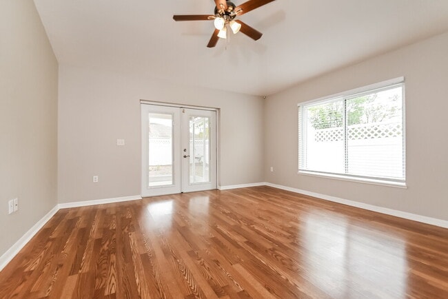 Photo - 1309 Alhambra Crest Dr