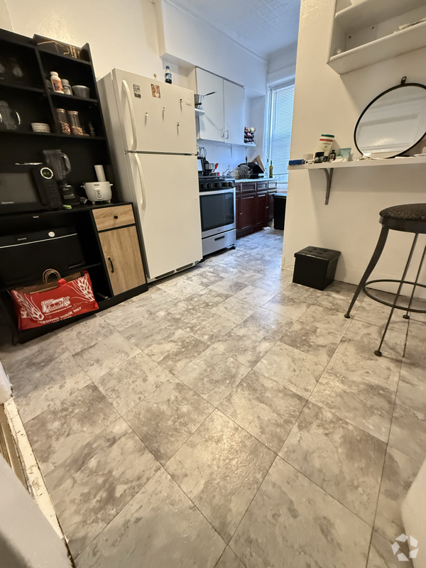 Building Photo - 309 3rd St Unit 3 Rental