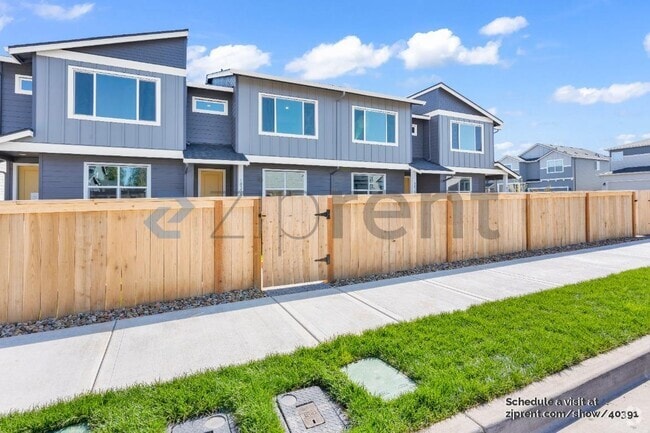 Building Photo - 18304 NE 43rd Pl Rental