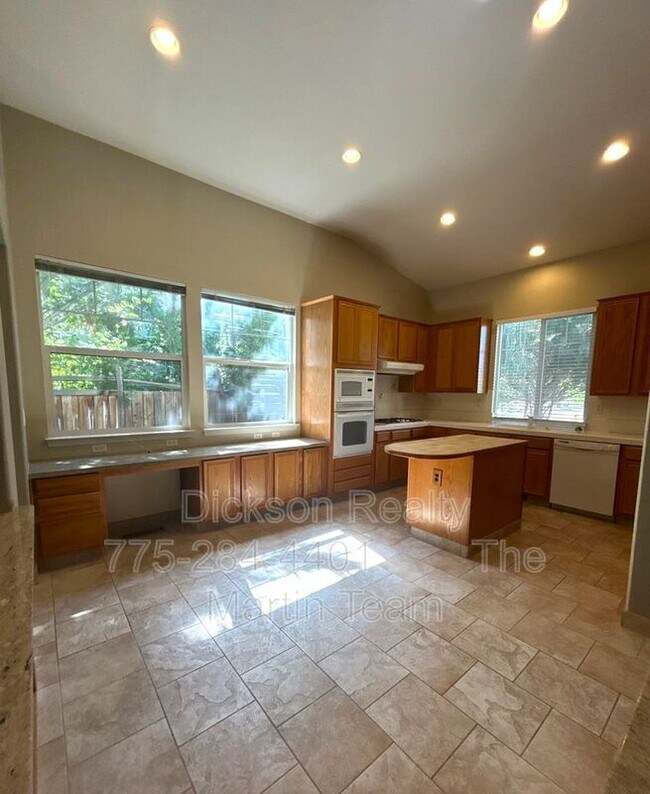 Photo - 2662 Pride Dr