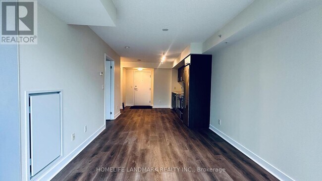 Photo - 295 Adelaide St W Unit 605