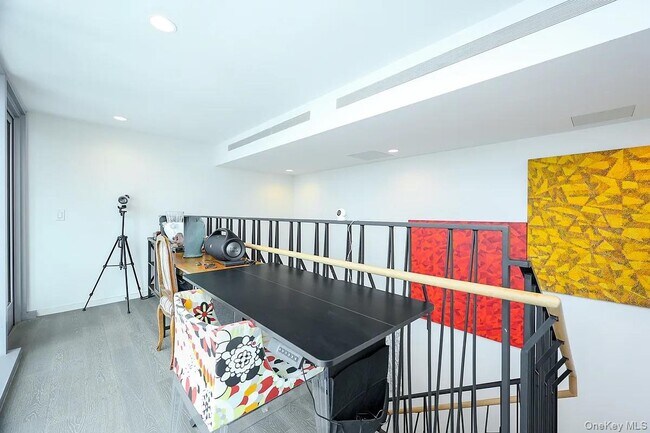 Photo - 133-36 37th Ave Unit PH3B