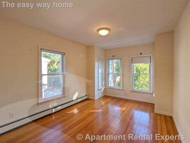 Photo - 7 Locke St Unit #2