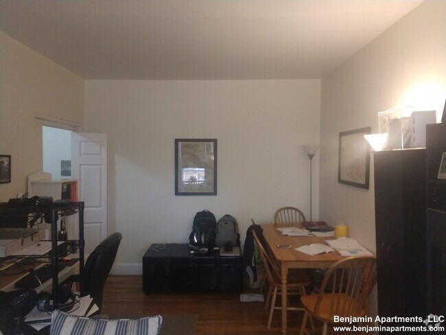 Building Photo - 58 Lancaster Ter Unit 302 Rental