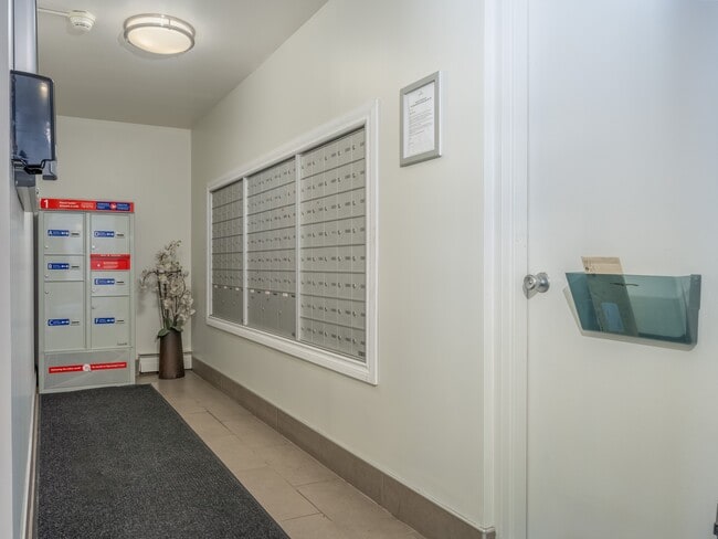 Photo - Centennial Park Place Apartments