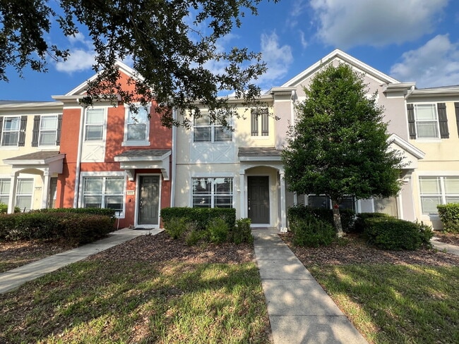 Building Photo - AVAILABLE MAY 10TH 2BD/2.5 BATH TOWNHOME IN THE EXCLUSIVE WYNCHASE COMMUNITY!!