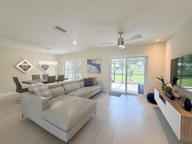 Photo - 4822 Gamling Ln