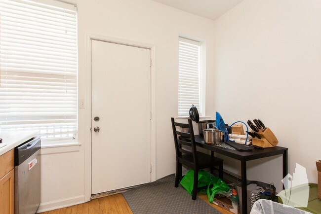 Photo - 508 W Deming Pl Unit 1N