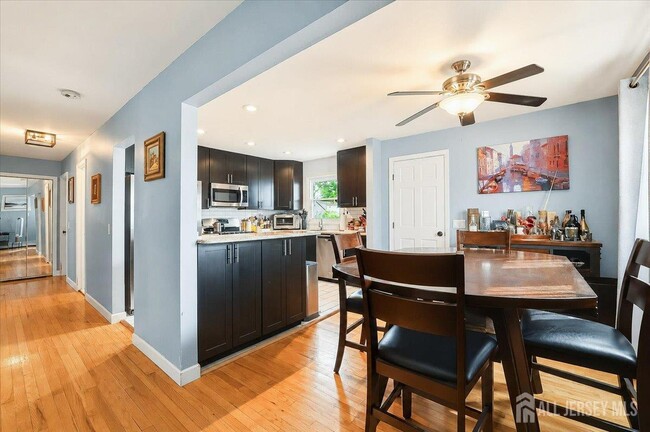 Photo - 445 W Smith St Unit 1