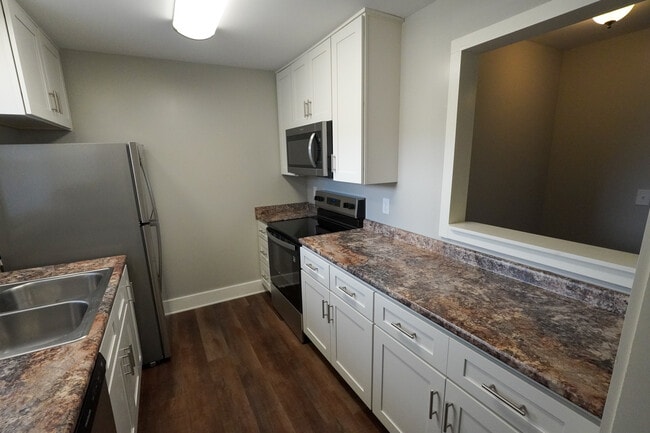 Mossy Creek Apartments