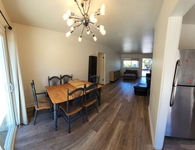 6 bed 3 bath Spacious property in SLO! - 6 bed 3 bath Spacious property in SLO! Casa