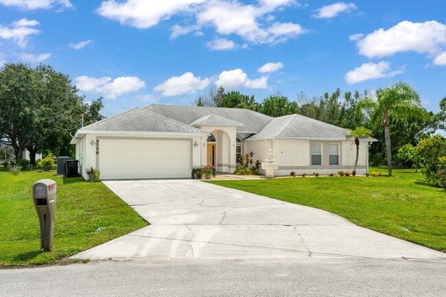 Photo - 5758 Benbow Ct