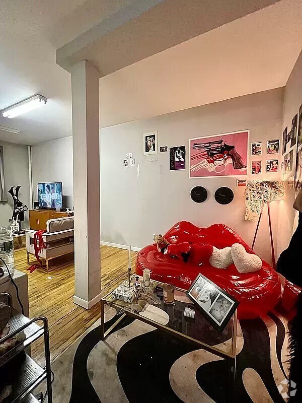 Building Photo - 161 Stanton St Rental