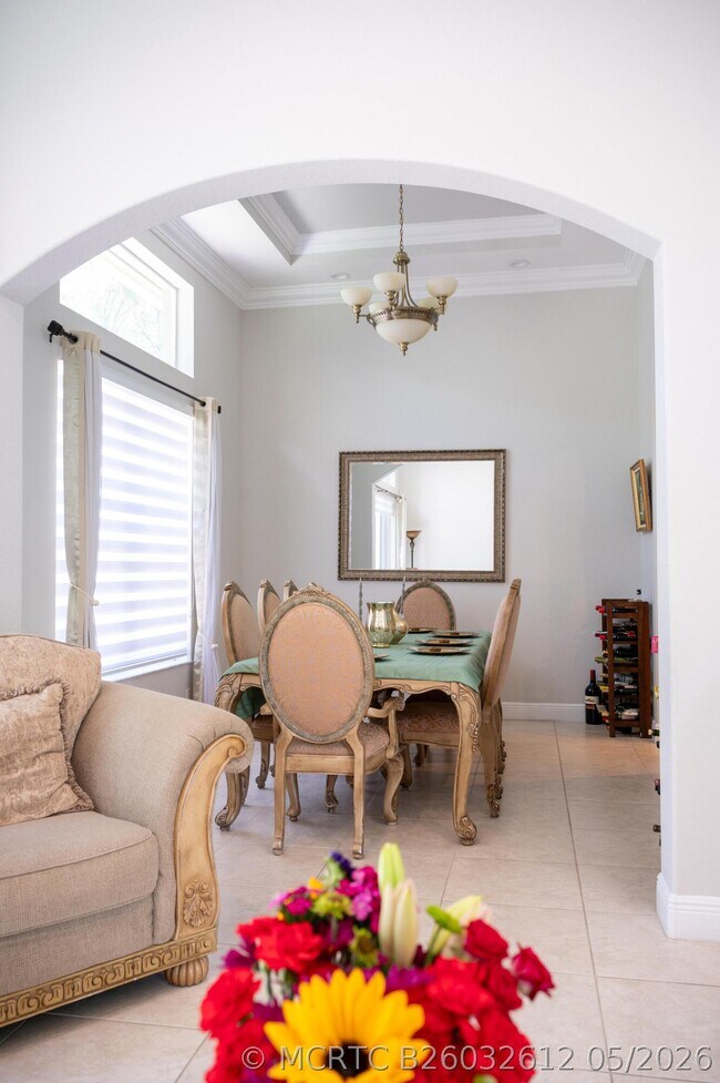Photo - 10122 Oak Meadow Ln
