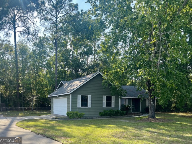 Building Photo - 204 Tanglewood Dr Rental