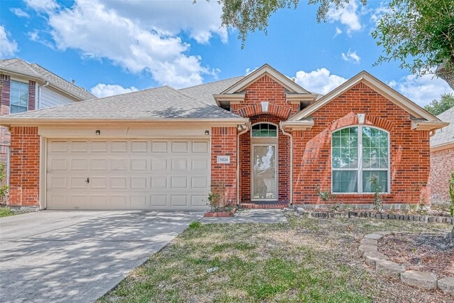 Building Photo - 11834 Leaf Oak Dr