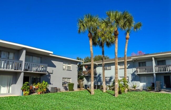 Hibiscus Place Apartments