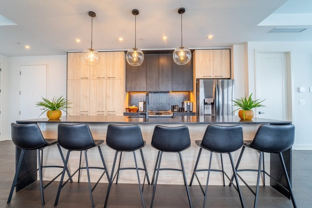 Photo - 8655 Datapoint Dr