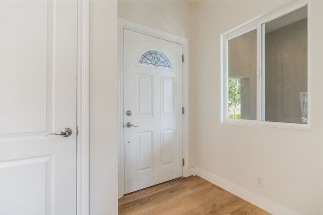 Photo - 1100 S Highland Ave