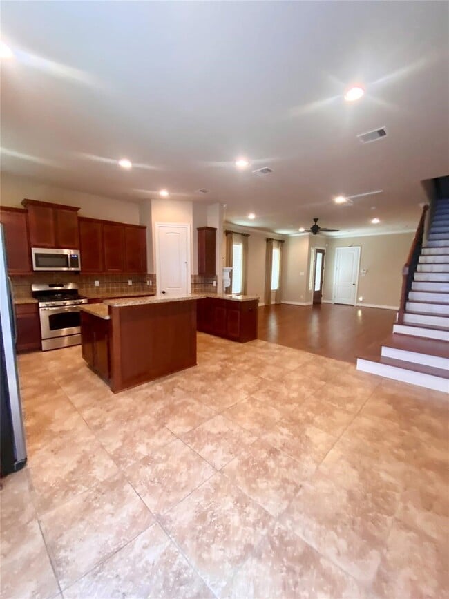 Photo - 1306 Dian St