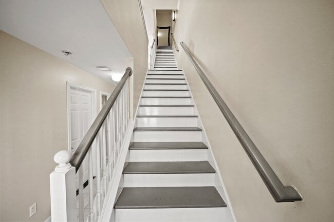 Photo - 2605 W Dallas St