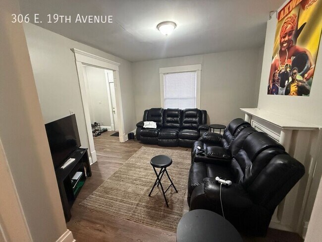 Photo - 306 E 19th Ave