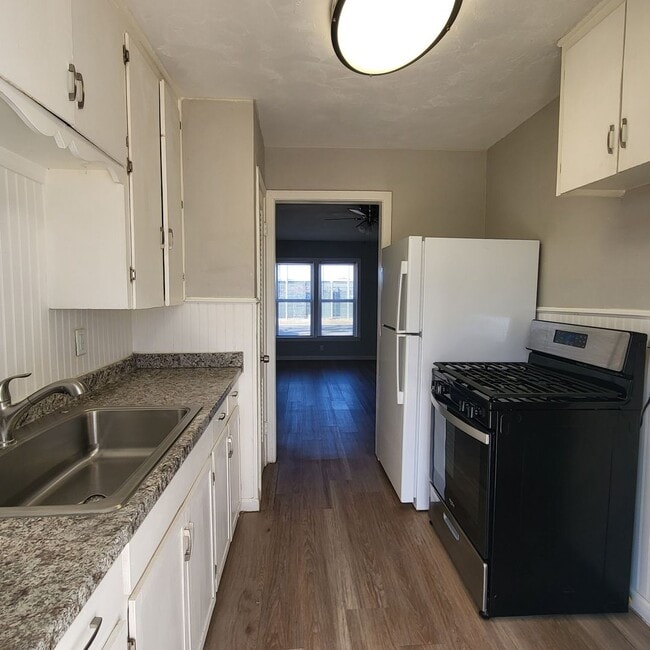 Photo - 1909 Pecos St Unit 1909 Pecos #B