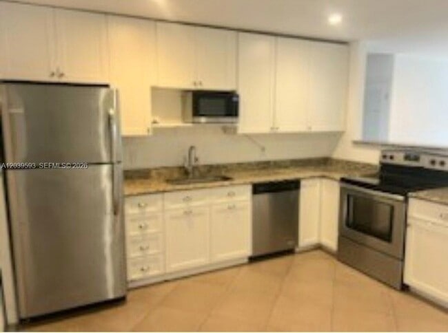 323 Northlake Dr Unit 325