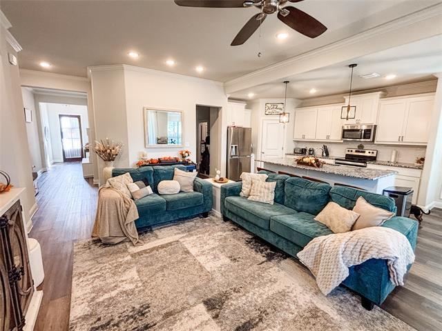 Photo - 318 Osage Ct