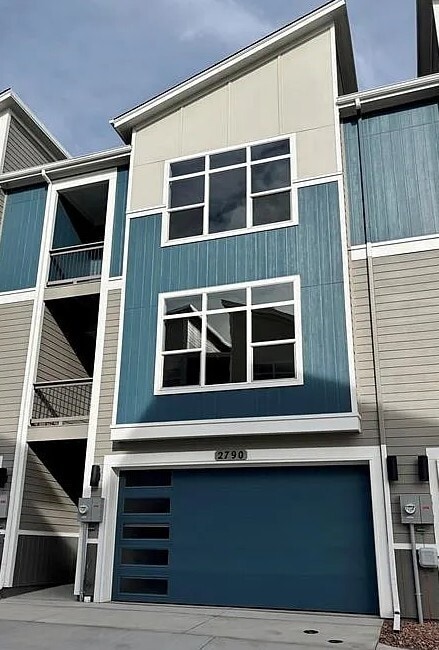 Building Photo - 2790 Soleil Hts