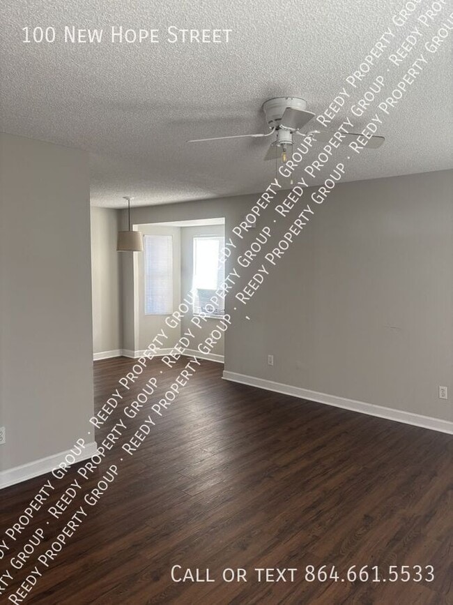 Photo - 100 New Hope St