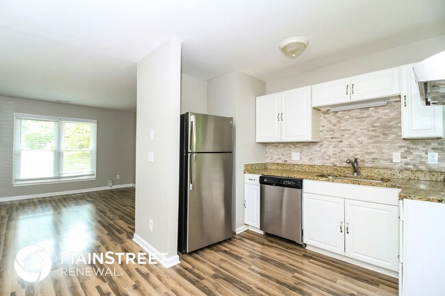 Photo - 4708 Wakewood Dr