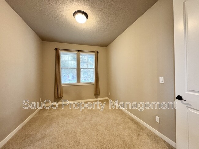 Photo - 14180 SW Walnut Creek Way