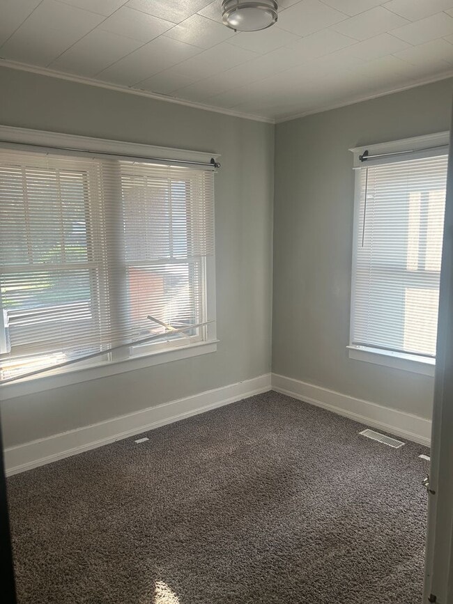 Photo - 2 Bedroom/ 1 Bath