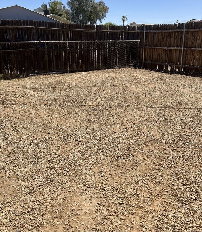 Photo - 2908 N Euclid Ave Unidad B