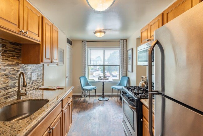 Photo - Chesapeake Glen Apartment Homes