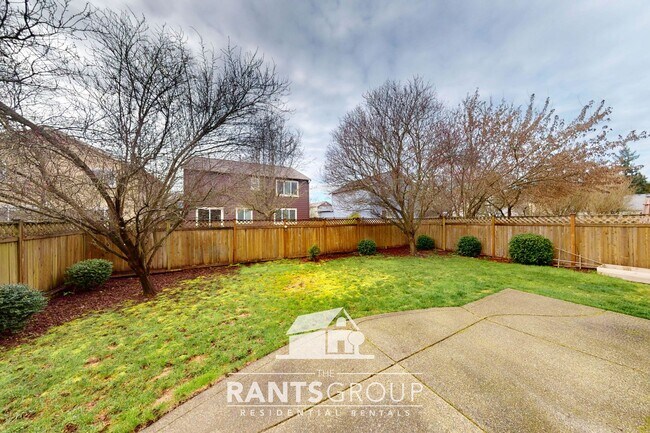 Photo - Spacious 4-Bedroom, 2.5-Bath Home with Open Layout in Lacey!