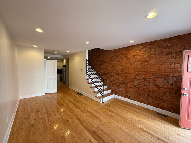Photo - Charming Brick Rowhome Brewerytown