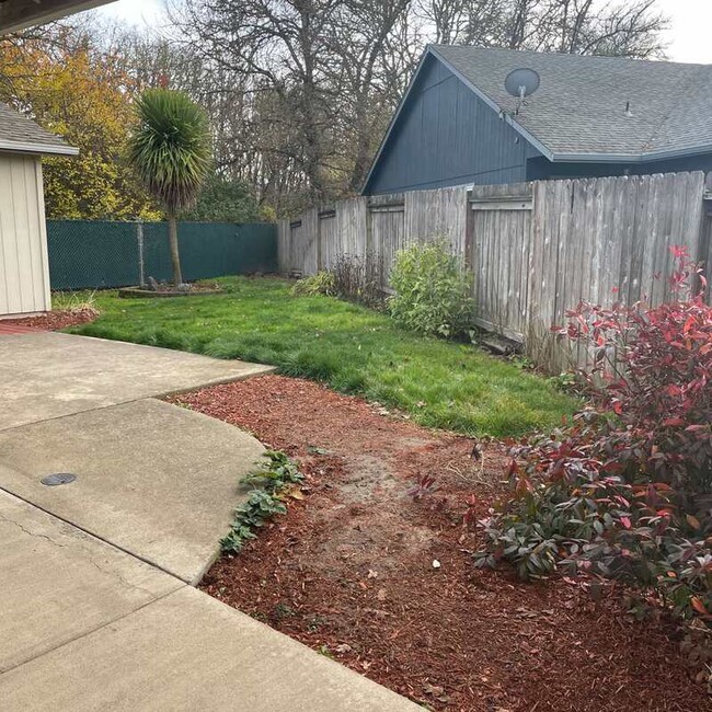 Building Photo - 118 Geneva Ct