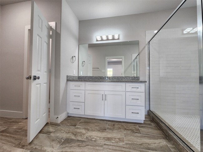 Photo - 9710 Tuffly St