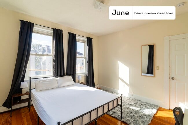 Photo - Room in Shared 3 bed/1 bath home Unit B