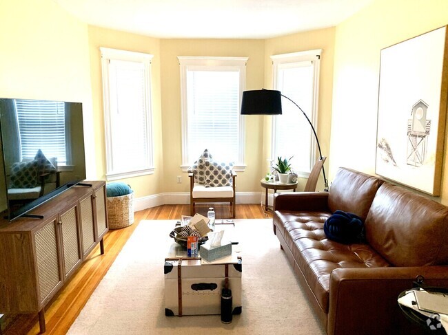 Building Photo - 28 Saint Margaret St Unit 1 Rental