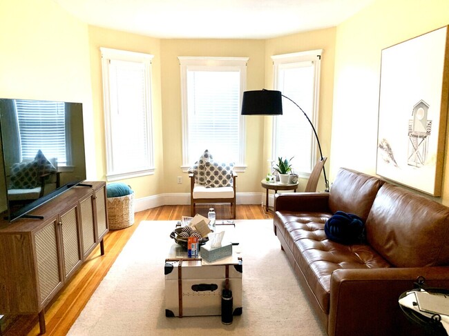Photo - 28 Saint Margaret St Apartment Unit 1